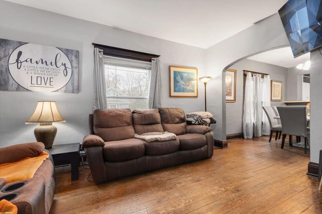 101 Haines Street, Dowagiac City, MI 49047