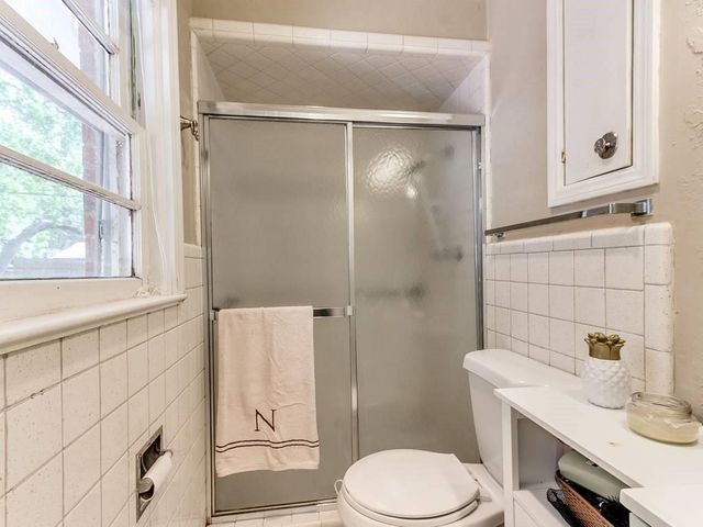 1730 Andover Court, The Village, OK 73120