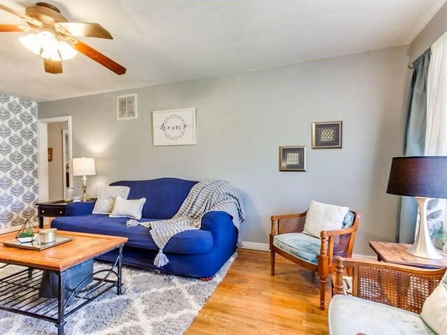 1730 Andover Court, The Village, OK 73120