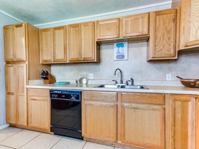 1730 Andover Court, The Village, OK 73120