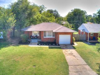 1730 Andover Court, The Village, OK 73120