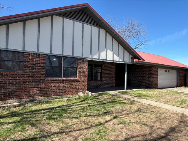 314 W 5th Street, Springtown, TX 76082