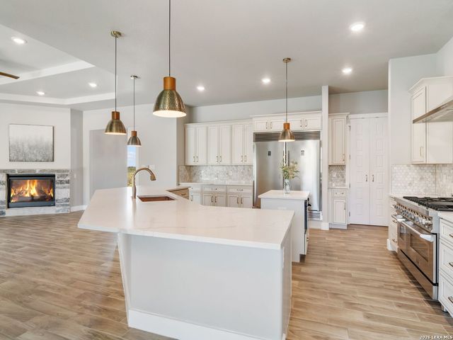 250 Pr 2775, Mico, TX 78056