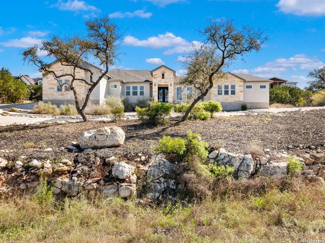 250 Pr 2775, Mico, TX 78056