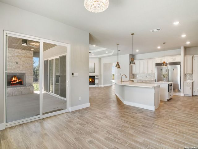 250 Pr 2775, Mico, TX 78056