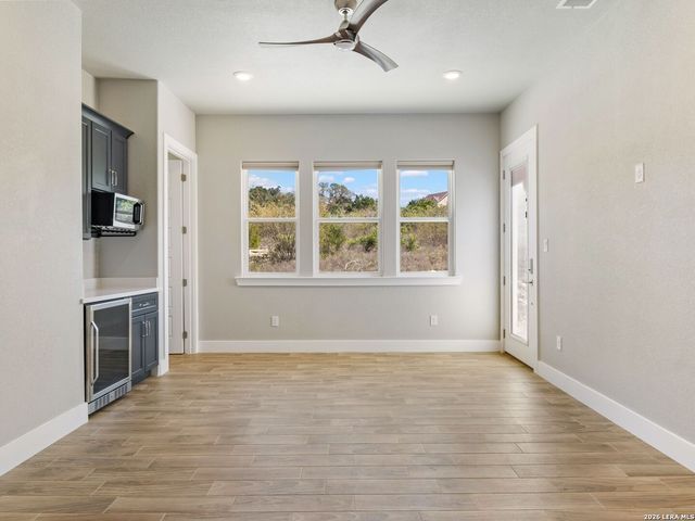 250 Pr 2775, Mico, TX 78056