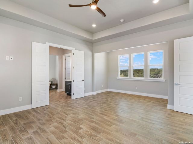 250 Pr 2775, Mico, TX 78056