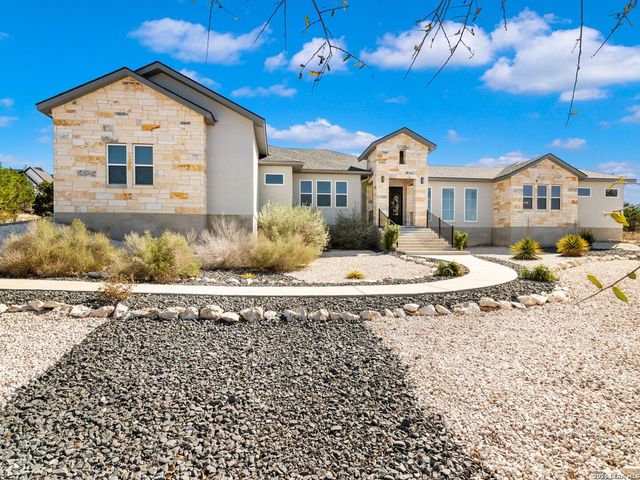 250 Pr 2775, Mico, TX 78056