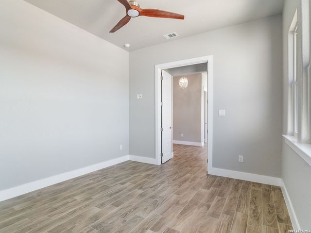 250 Pr 2775, Mico, TX 78056