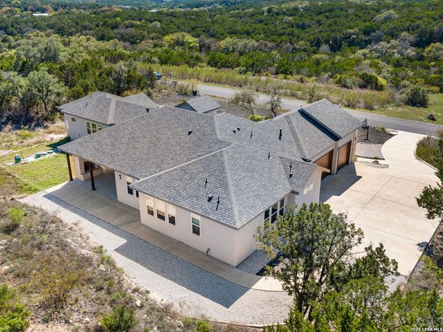 250 Pr 2775, Mico, TX 78056