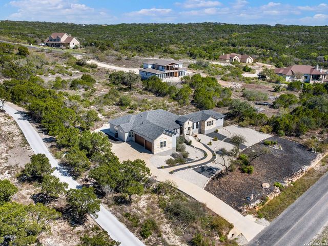 250 Pr 2775, Mico, TX 78056