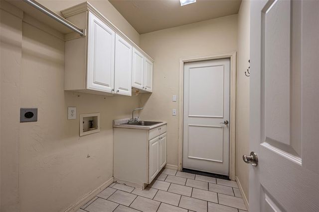 1821 E Birchwood Court, Stillwater, OK 74075