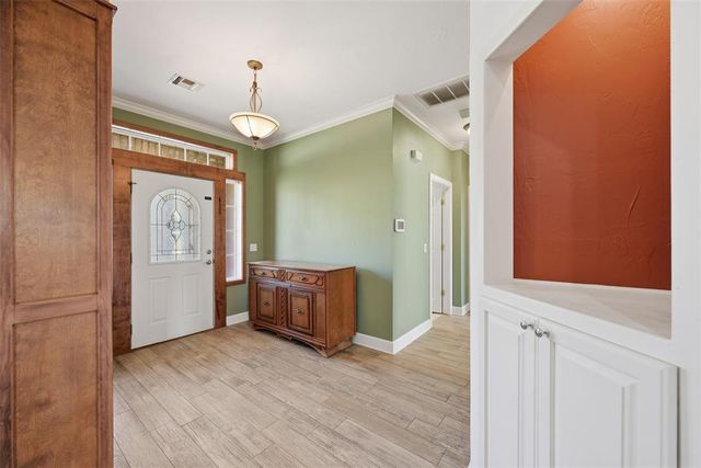 1821 E Birchwood Court, Stillwater, OK 74075