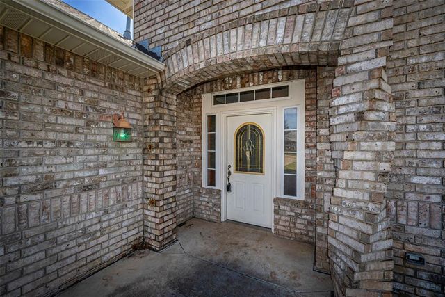 1821 E Birchwood Court, Stillwater, OK 74075