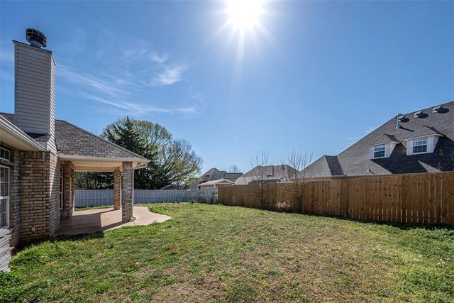 1821 E Birchwood Court, Stillwater, OK 74075