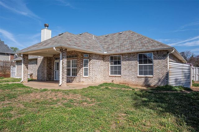 1821 E Birchwood Court, Stillwater, OK 74075