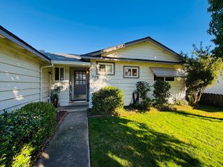 725 Jo Anne Ln, Roseville, CA 95678