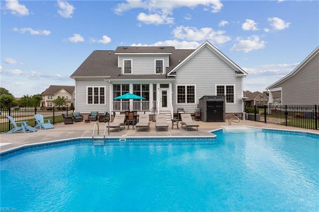 1609 Kingfisher CT, Chesapeake, VA 23321