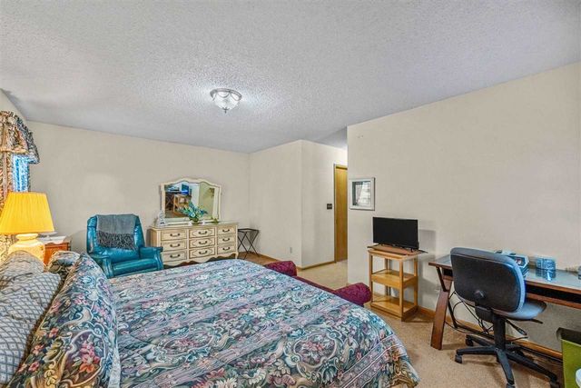 806 Park, Frederick, OK 73542