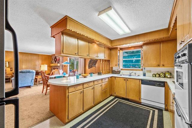 806 Park, Frederick, OK 73542