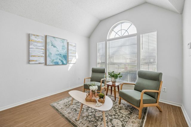 5517 Lawnsberry Drive, Fort Worth, TX 76137