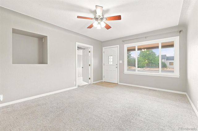 1945 Oakland Street, Aurora, CO 80010