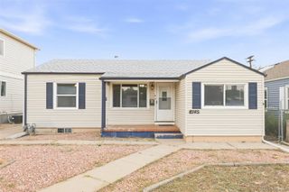 1945 Oakland Street, Aurora, CO 80010
