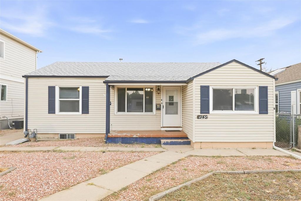 1945 Oakland Street, Aurora, CO 80010