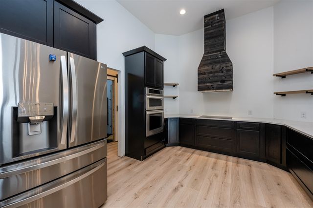 2035 Jasper Dairy Road, Saint Joseph, MI 49085