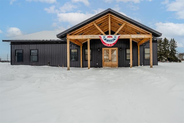 2035 Jasper Dairy Road, Saint Joseph, MI 49085