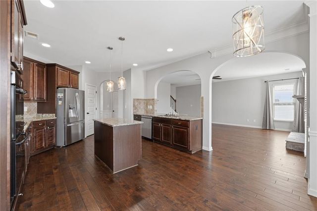 523 Besra Drive, Grayson, GA 30017