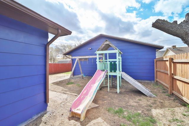 319 2nd Avenue NE, Brainerd, MN 56401
