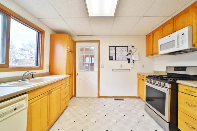 319 2nd Avenue NE, Brainerd, MN 56401