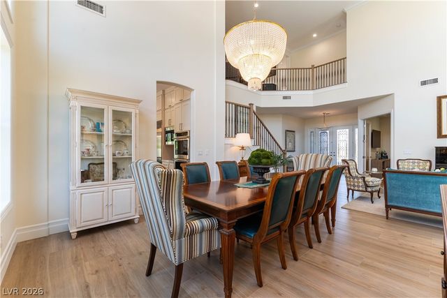 10100 Cresent Mesa Lane, Las Vegas, NV 89145