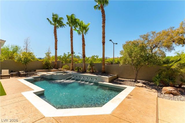 10100 Cresent Mesa Lane, Las Vegas, NV 89145