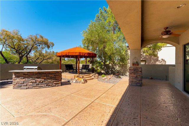 10100 Cresent Mesa Lane, Las Vegas, NV 89145