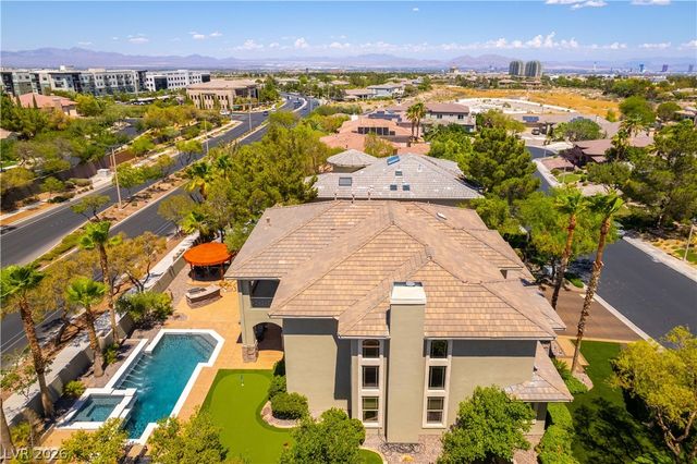 10100 Cresent Mesa Lane, Las Vegas, NV 89145
