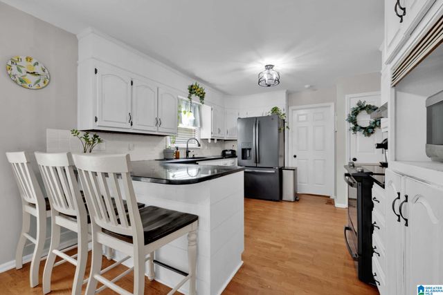 8224 OXFORD DRIVE, Morris, AL 35116