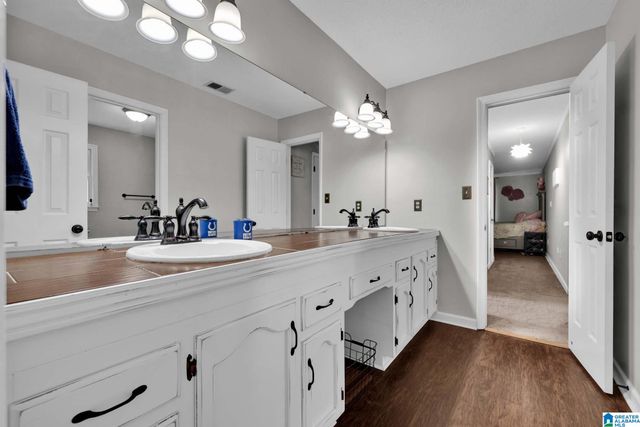 8224 OXFORD DRIVE, Morris, AL 35116