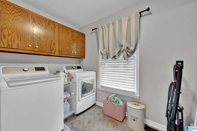 8224 OXFORD DRIVE, Morris, AL 35116