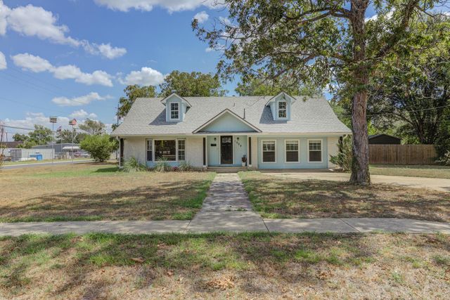 1509 Hill ST, Bastrop, TX 78602