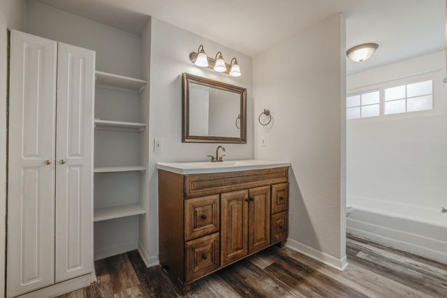 1509 Hill ST, Bastrop, TX 78602