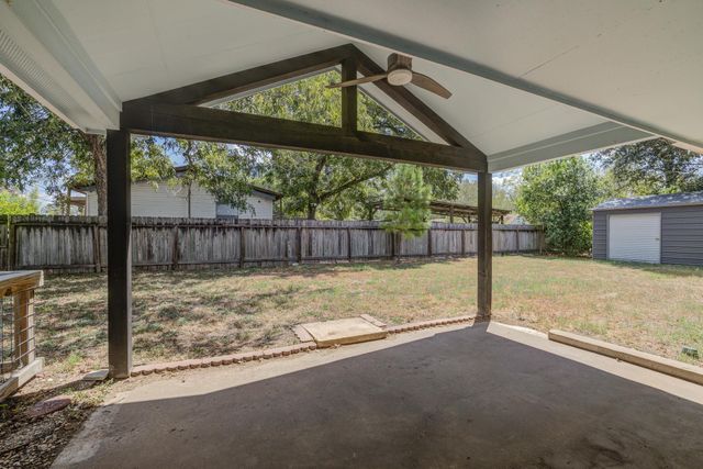 1509 Hill ST, Bastrop, TX 78602