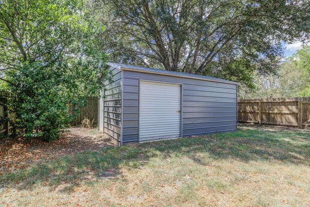 1509 Hill ST, Bastrop, TX 78602