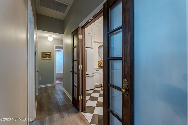 1878 WILLESDON Drive E, Jacksonville, FL 32246