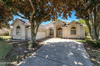 1878 WILLESDON Drive E, Jacksonville, FL 32246