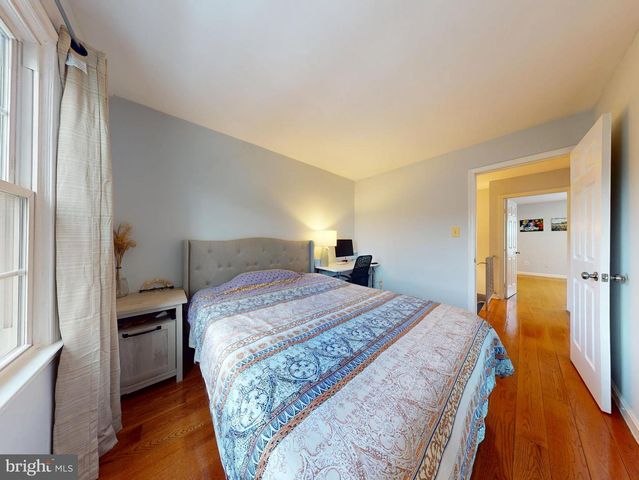 7302 ROLLING OAK LN, Springfield, VA 22153
