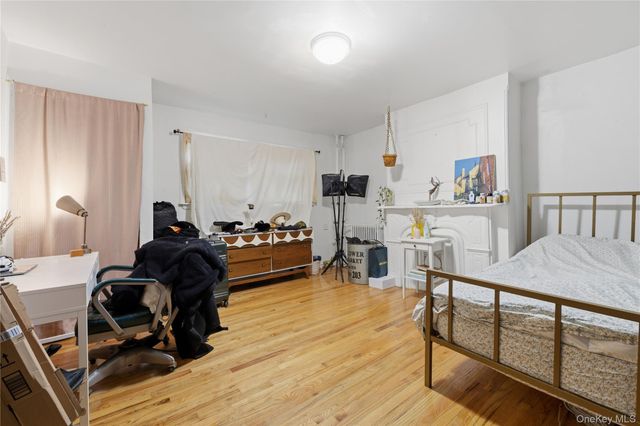 977 Lorimer Street, Brooklyn, NY 11222