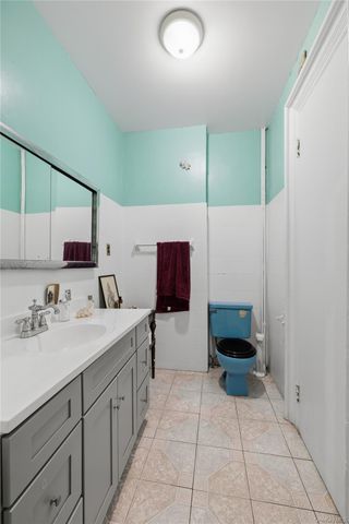 977 Lorimer Street, Brooklyn, NY 11222