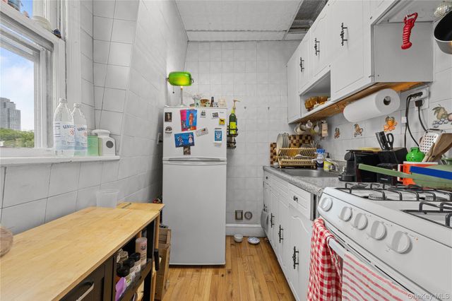 977 Lorimer Street, Brooklyn, NY 11222